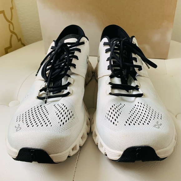 On Running Cloud X White Sneakers - Picture 4 of 10